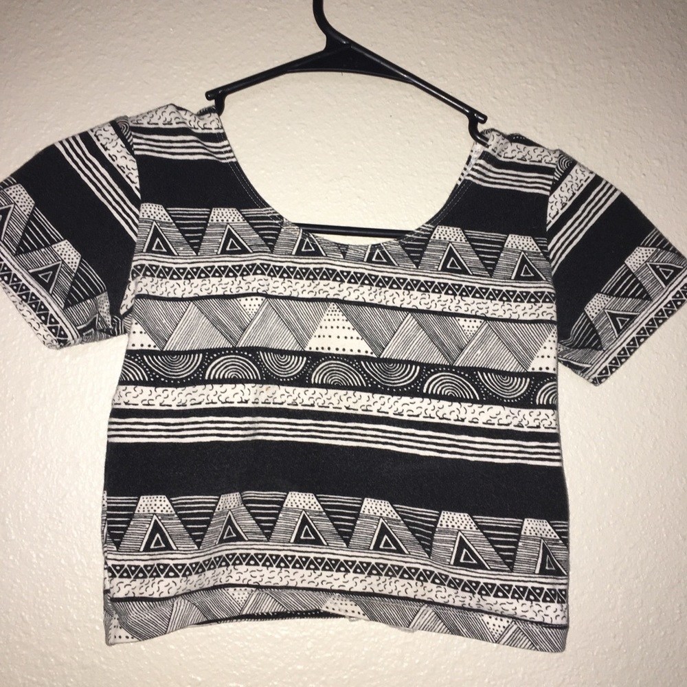 Black/White American Apparel  Patterned Crop Top